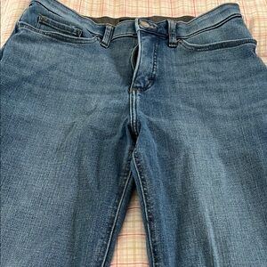 Lee Women's Straight Leg Jeans in Medium Blue Wash